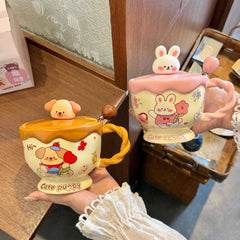 Piggy Cozy Ceramic Mug With Lid