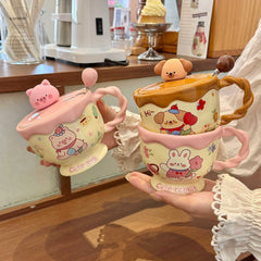 Piggy Cozy Ceramic Mug With Lid