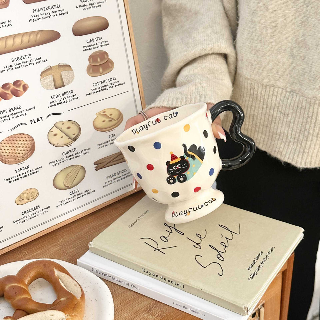 Bowknot Cat & Dog Pedestal Ceramic Mug