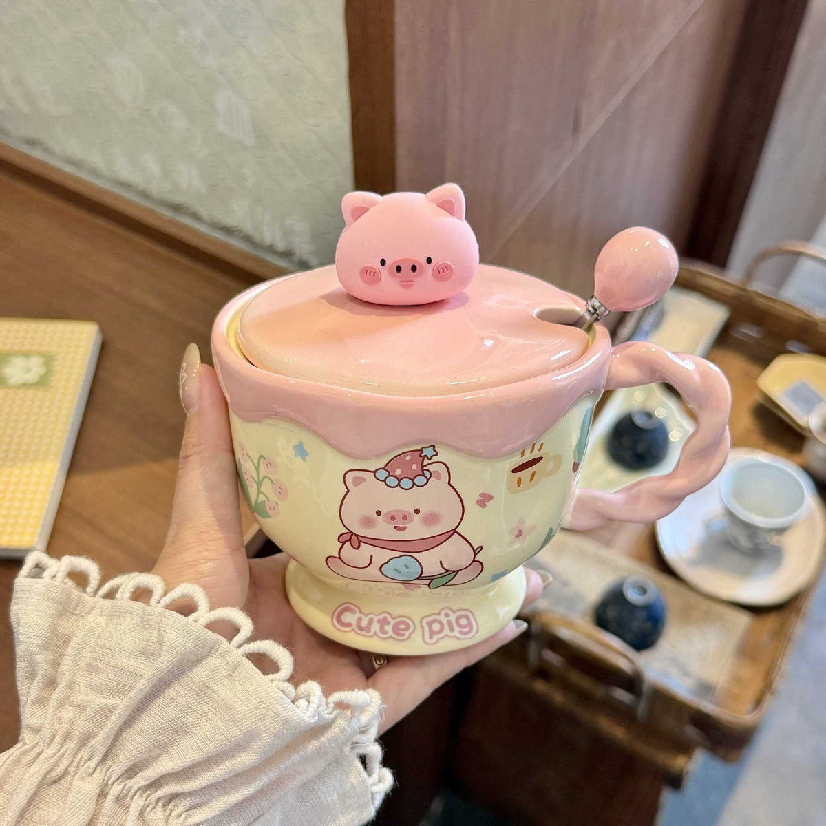 Piggy Cozy Ceramic Mug With Lid